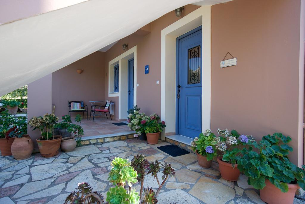 Myrtia Apartments Divarata Екстер'єр фото